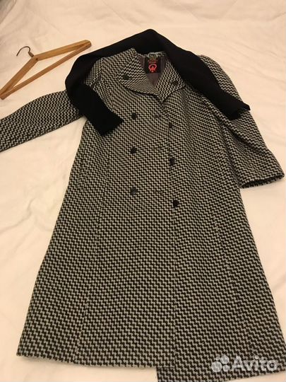 Пальто женское 48 50 бу