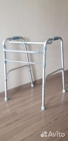 Ходунки и костыли для взрослых