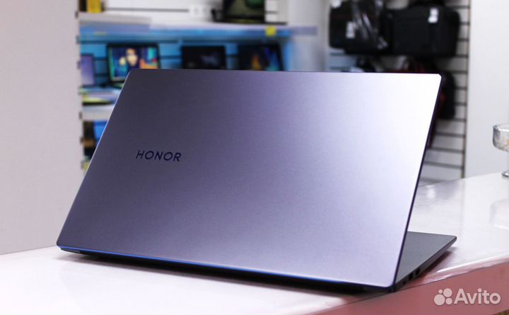 Ноутбук Honor Magicbook 15 / Ryzen 5 х6 / SSD 512G