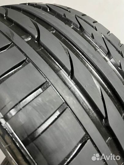 Bridgestone Potenza S001 255/35 R19 и 285/30 R19