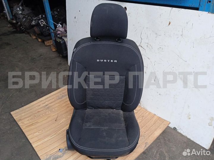 Сиденье перед правое Рено Дастер
