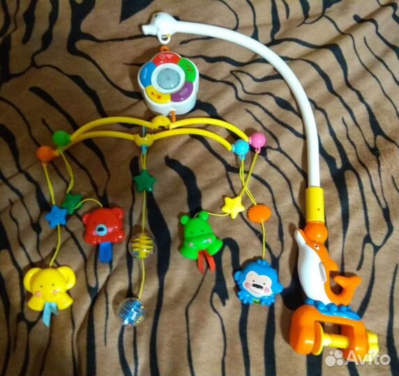 Мобиль музыкальный в кроватку