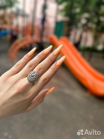 Маникюр на дому