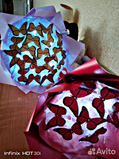 Букет из бабочек ламинированные