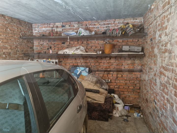 Гараж, 18 м²