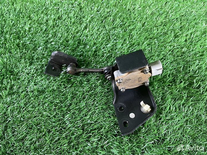 Датчик высоты дорожного просвета задний Honda