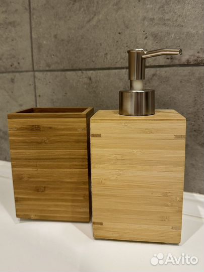 Набор для ванной IKEA дозатор и стакан