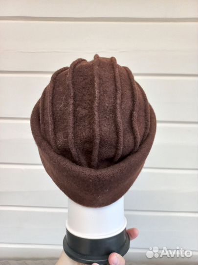 Шапка жен новая Польша