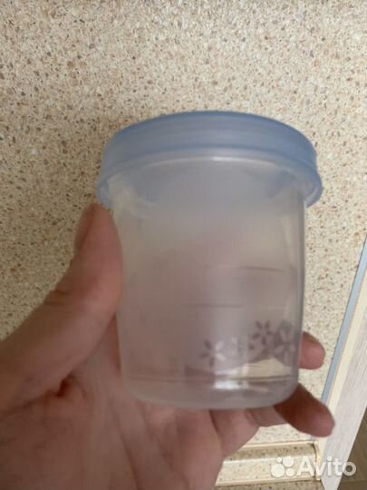 Контейнер avent для молока