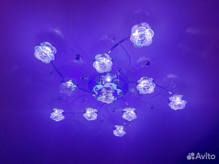 Люстра потолочная