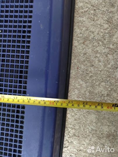 Лоток для собак под пеленку