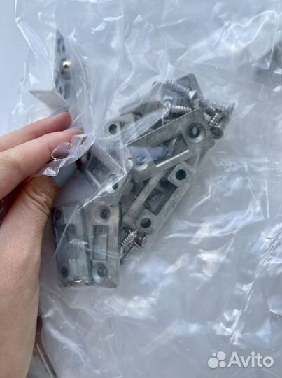 Новые замки на окно Roto Frank блокиратор