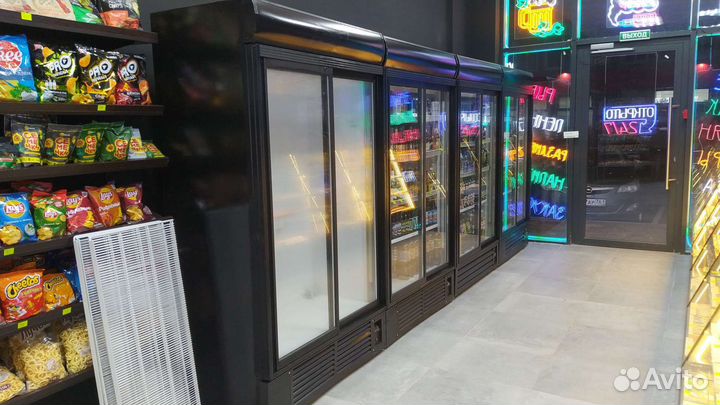 Холодильные шкафы