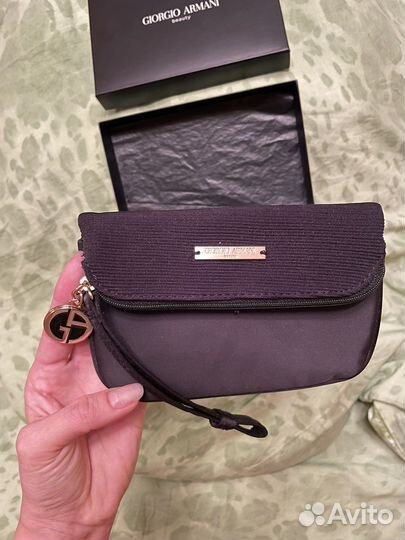 Новая косметичка Armani beaty