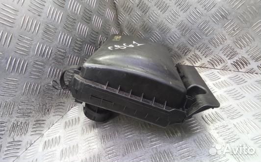 Корпус воздушного фильтра toyota prius XW20 (GBG01