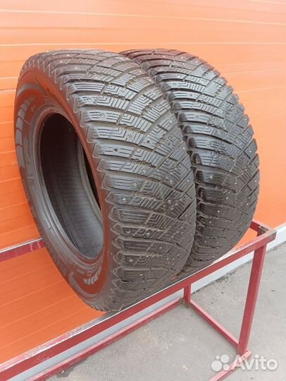 Goodyear UltraGrip Ice Arctic SUV 245/65 R17 111T