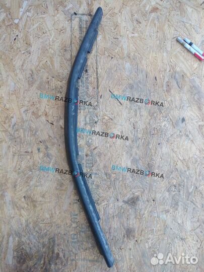 Уплотнитель подкапотного пространства BMW 4