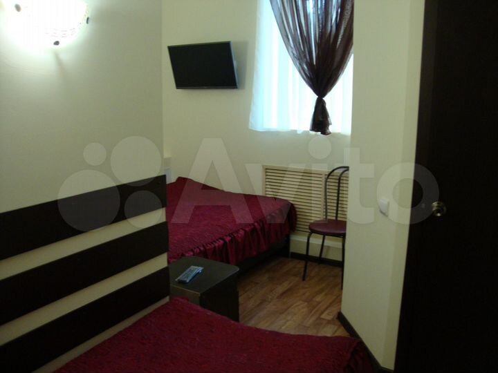 Гостиница, 300 м²