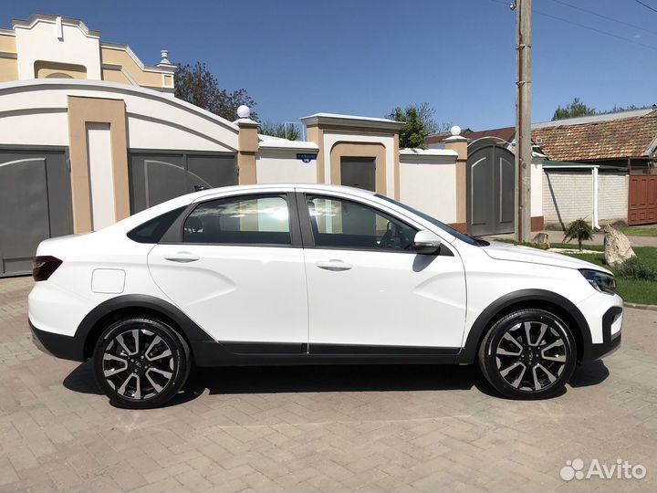 LADA Vesta Cross 1.6 МТ, 2023, 250 км