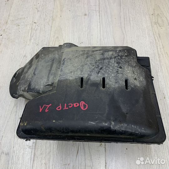 Корпус воздушного фильтра Renault duster