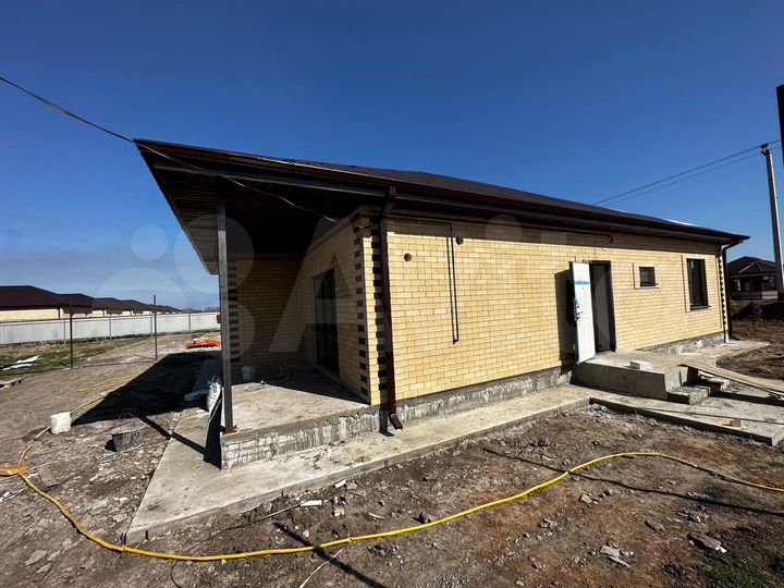 Дом 106 м² на участке 6,5 сот.