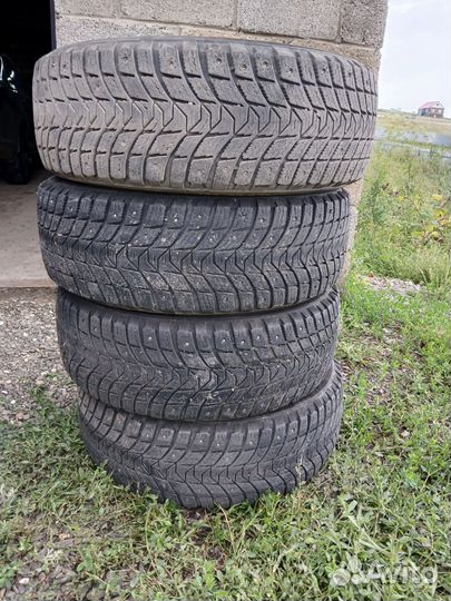 Michelin X-Ice 3 185/60 R15