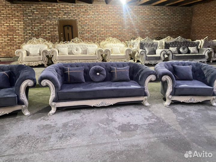 Диван мягкий