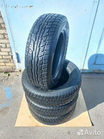 Federal Himalaya Snow 225/65 R17