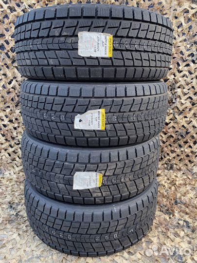 Dunlop Winter Maxx SJ8 275/50 R21 113R