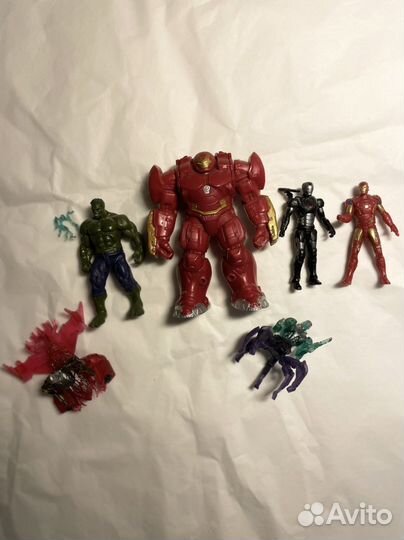 Фигурки игрушки разные