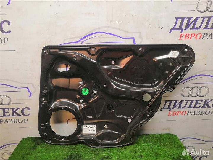 Стеклоподъемник электр. задний правый VW Passat