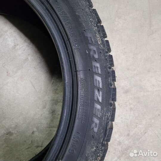 Toyo Observe Ice-Freezer 235/45 R18 98T
