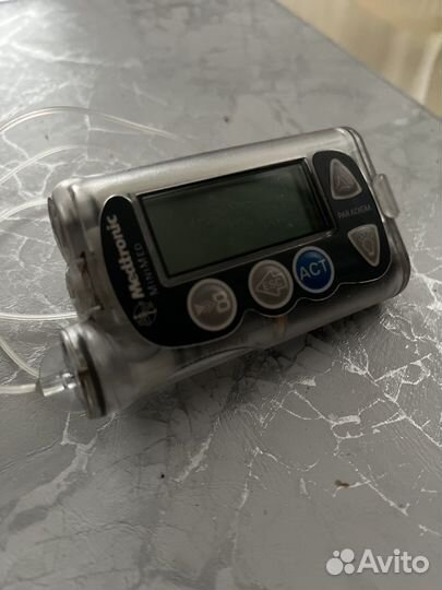 Инсулиновая помпа medtronic