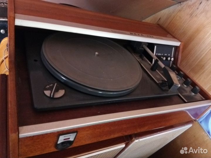 Проигрыватель вега-101