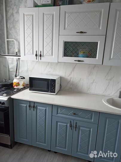 Продам кухонный гарнитур бу