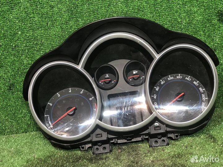 Щиток приборов chevrolet cruze j300 МКПП