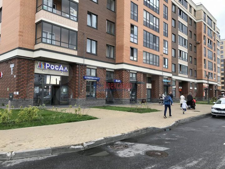 Сдам торговое помещение, 72 м²