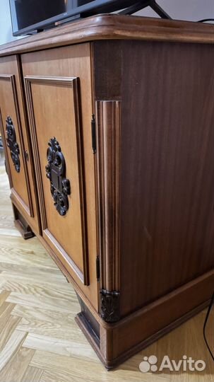 Тумба дуб Италия