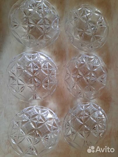 Хрустальные менажница и десертные тарелочки