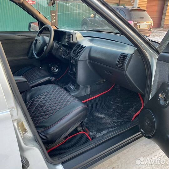 ВАЗ 2112 1.5 МТ, 2004, 111 111 км