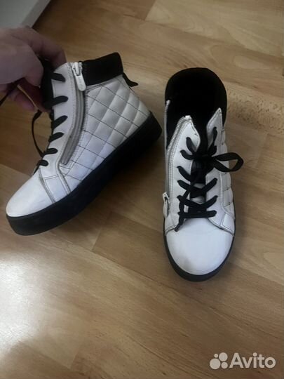 Ботинки демисезонные