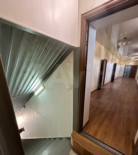 Свободного назначения, 180 м²