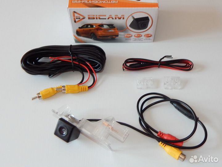 Камера заднего вида Bicam для Renault (тип 2)