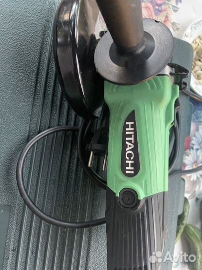 Hitachi ушм 125