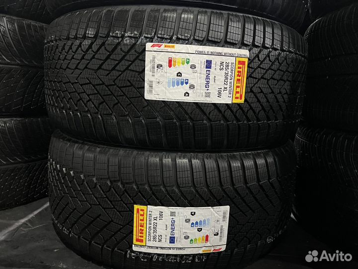 Pirelli Scorpion Winter 2 Elect 285/35 R22 и 265/35 R22 104V