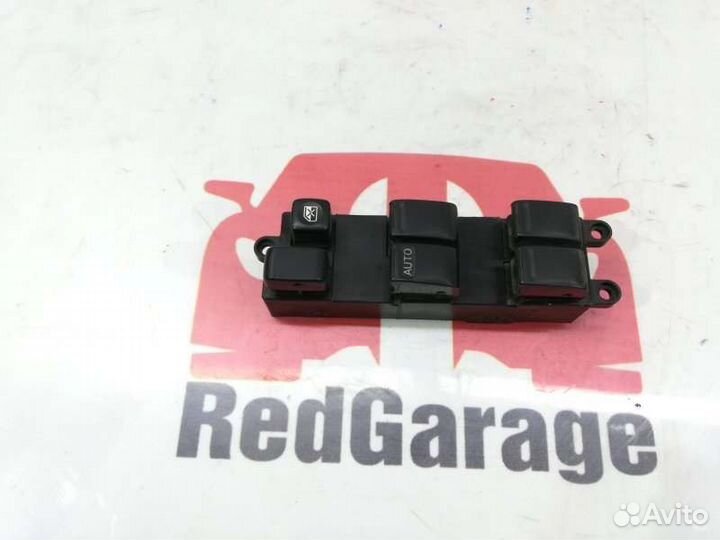 Блок управления стеклоподъемниками передний левый