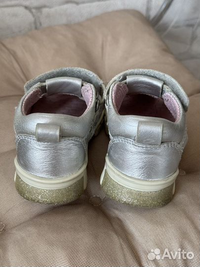 Сандали ecco для девочки 23 размер