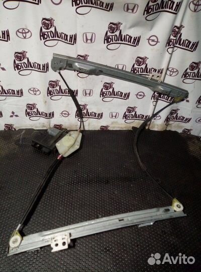 Стеклоподъемник передний правый Citroen Picasso