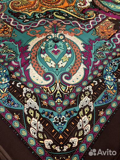 Шелковый платок шаль Etro коричневый с узорами