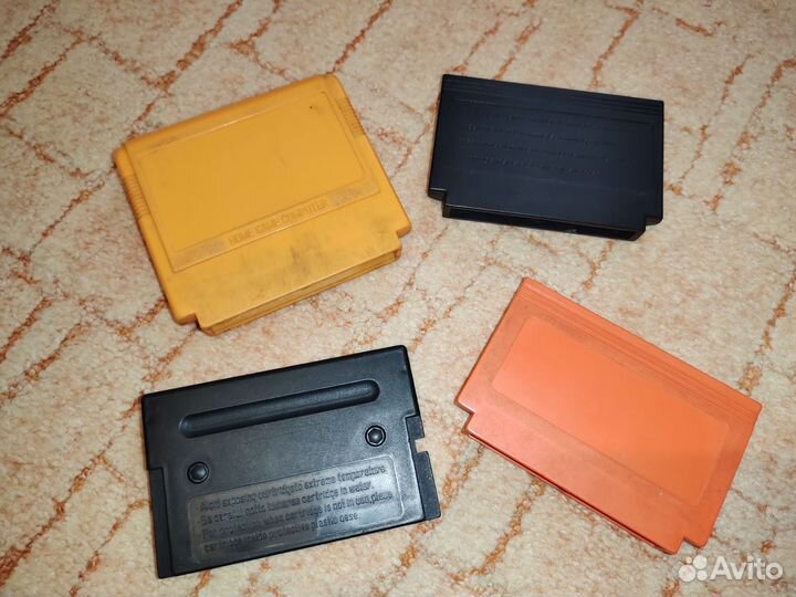 Старенькие Картриджи Dendy и Sega из 90х